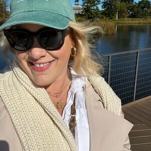 Meet your Posher, Jessica!